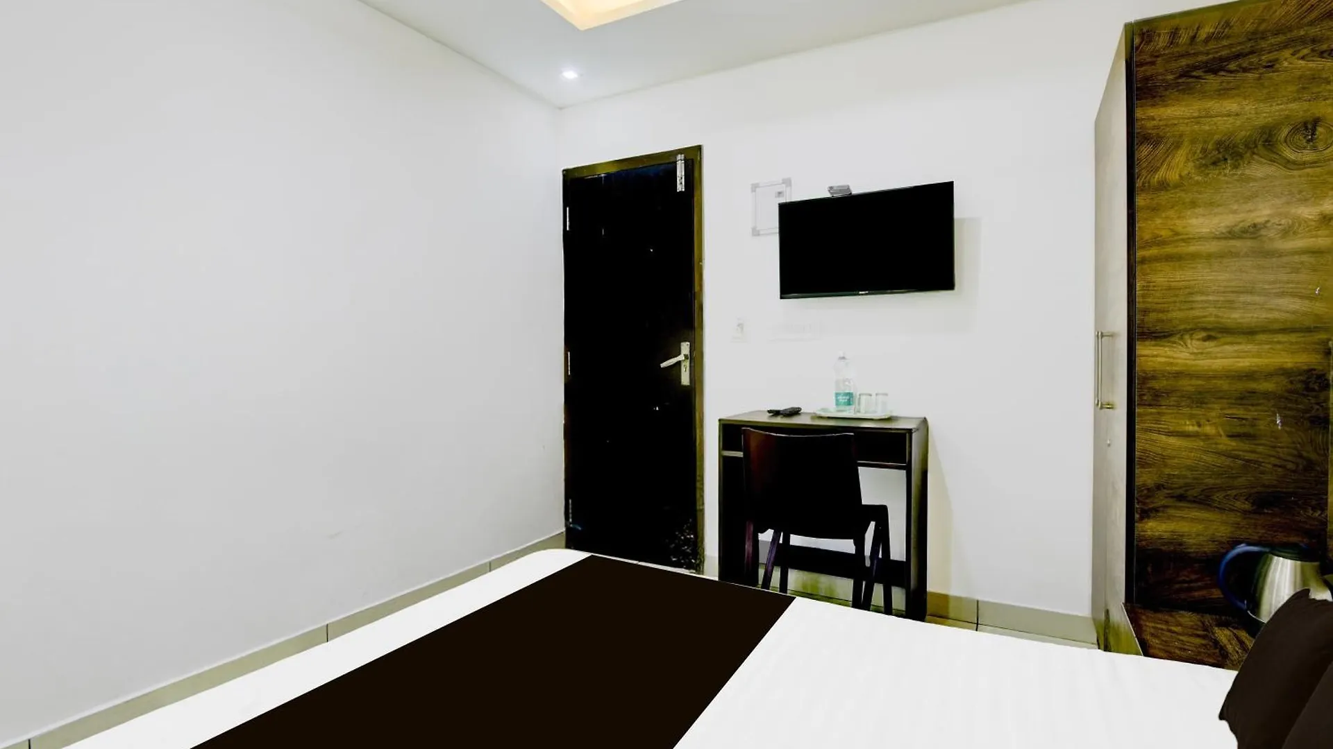 Hotel O R K Residency Varakal 3*,  Индия